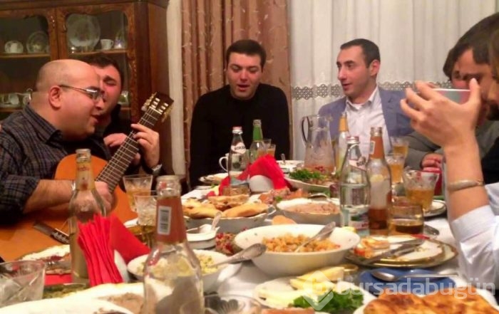Aman dikkat! Gece yarısından önce üzüm yemeyin!