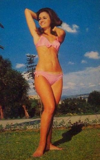 Erotik filmlerin yıldızı 37 yıl sonra döndü