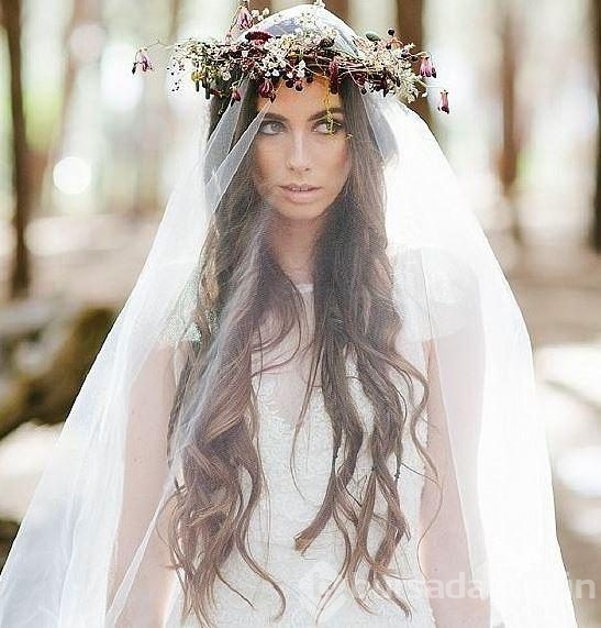 Uzun saçlardan vazgeçemeyeceğiniz 37 saç modeli