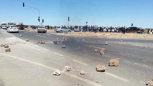 Sayaç takılacağını duyan çiftçiler ortalığı birbirine kattı!