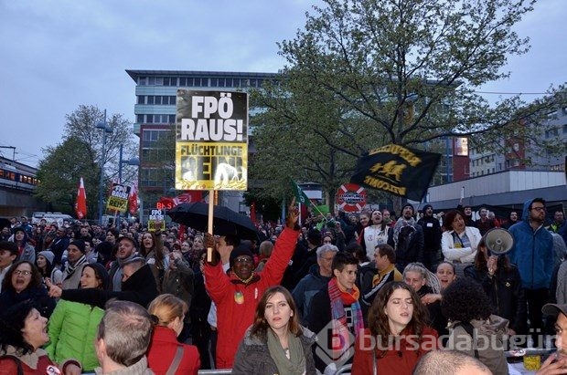 Avusturya'da sığınmacı karşıtı miting