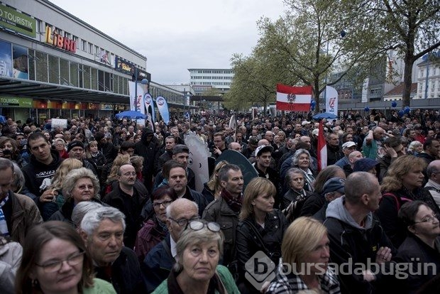 Avusturya'da sığınmacı karşıtı miting