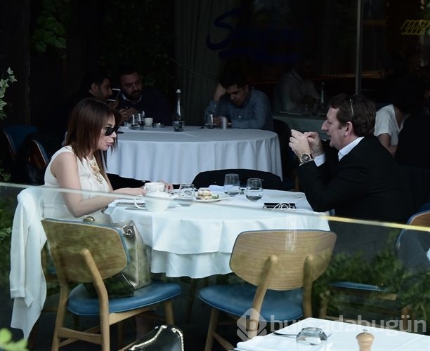 Linet ve nişanlısının romantik günü
