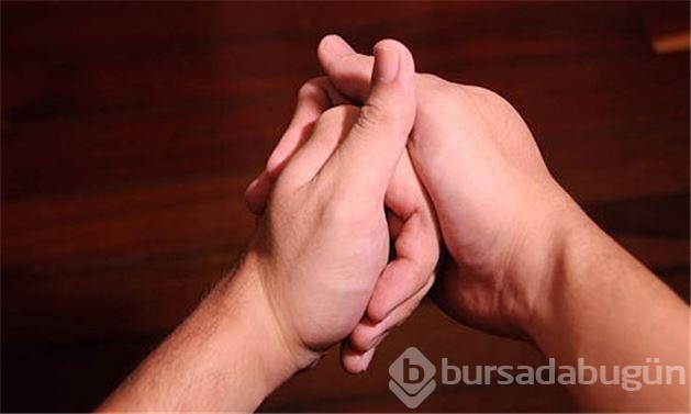 Sizde parmak çıtlatıyor musunuz?