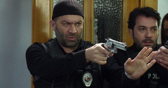 Arka Sokaklar tamamen bitiyor mu?