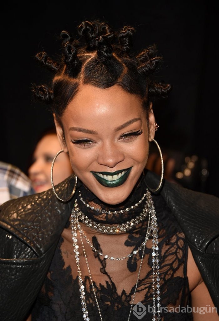 Yıllara Göre Rihanna'nın Evrimi
