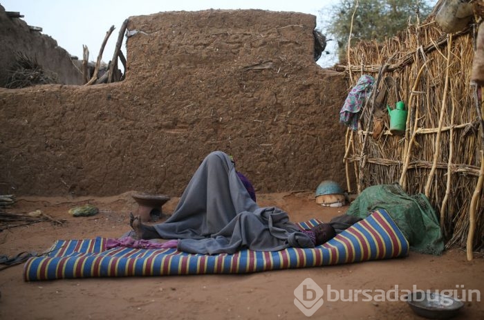 Sudan'da kadın tuğla işçileri