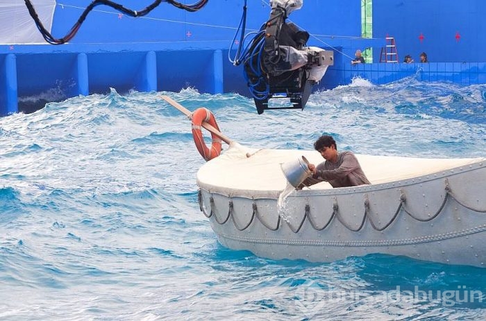 Severek izlediğimiz dizi ve filmlerin kamera arkası