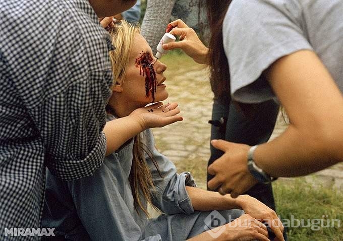Severek izlediğimiz dizi ve filmlerin kamera arkası