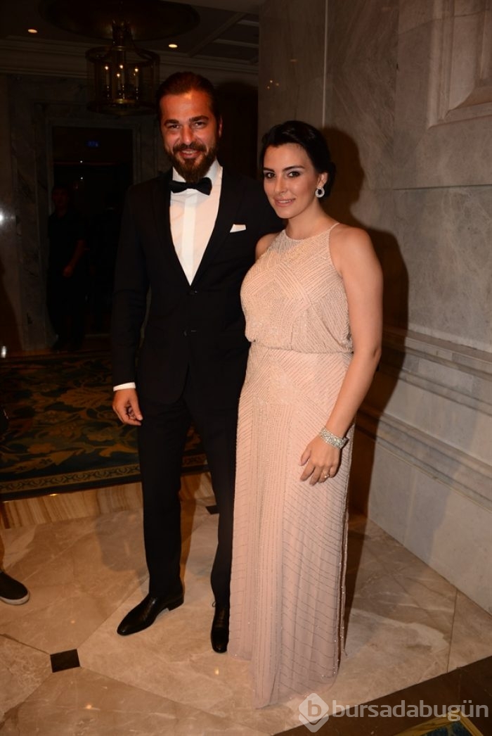 Nikah şahitleri düğüne damga vurdu!