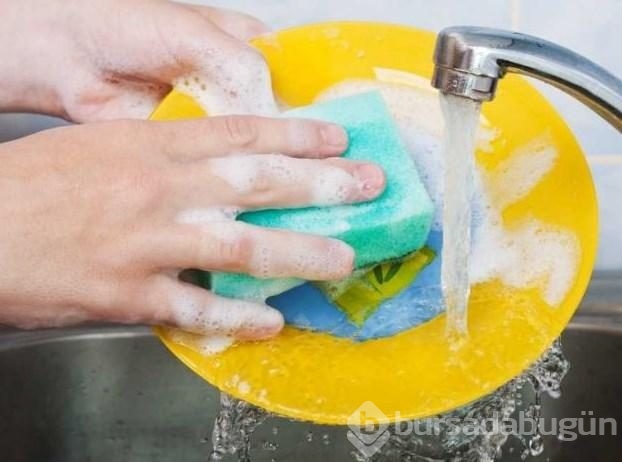 Tırnak kırılmasını engellemek için ne yapmalı