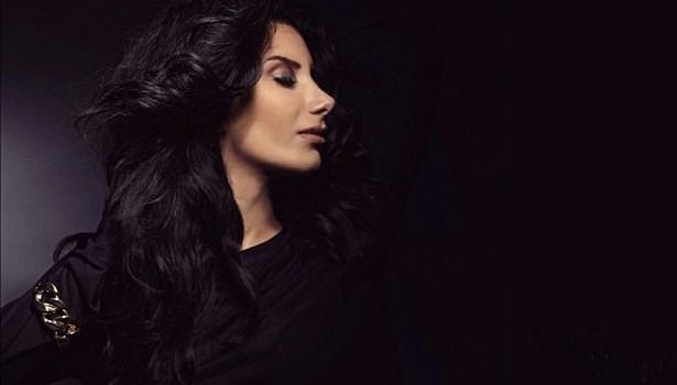 İrem Derici ağzını fena bozdu!