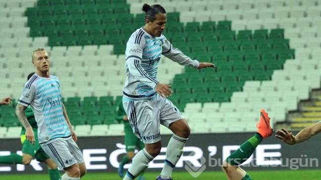 4 Büyüklerde sözleşmesi biten futbolcular