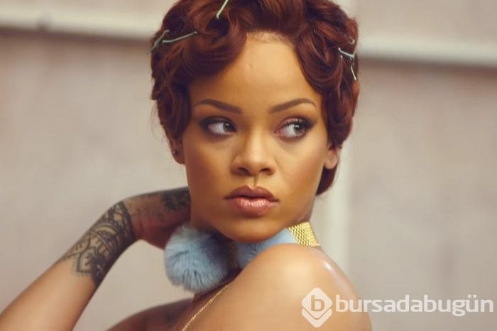 Rihanna'nın yeni çorap koleksiyonu
