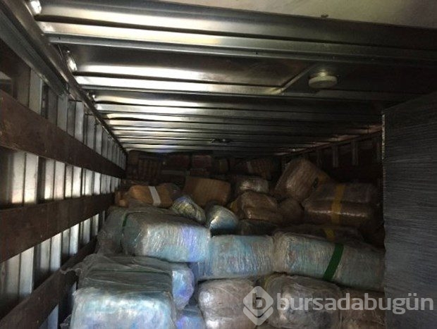 Polis uyuşturucu kaçakçılarının tünelini buldu