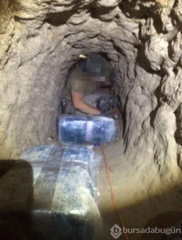Polis uyuşturucu kaçakçılarının tünelini buldu