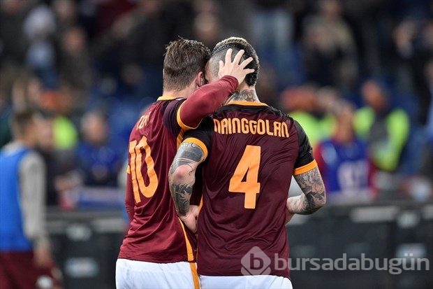 39 yaşındaki Totti dümene geçti!
