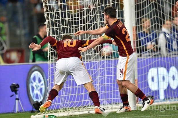 39 yaşındaki Totti dümene geçti!

