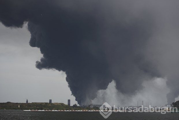 Meksika'da petrokimya tesisinde patlama: 3 ölü
