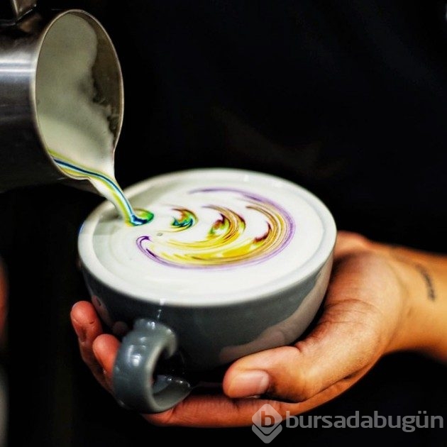 Rengarenk 8 latte