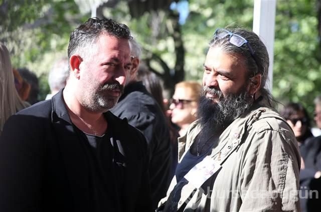Attila Özdemiroğlu'nun cenazesindeki fotoğrafla ilgili konuştu