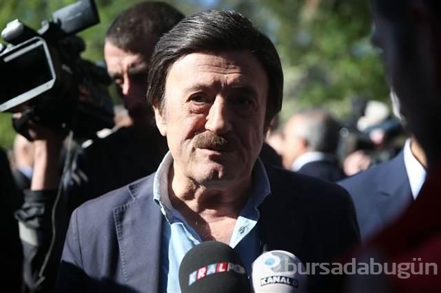 Attila Özdemiroğlu'nun cenazesindeki fotoğrafla ilgili konuştu