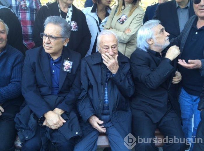 Attila Özdemiroğlu'nun cenazesindeki fotoğrafla ilgili konuştu