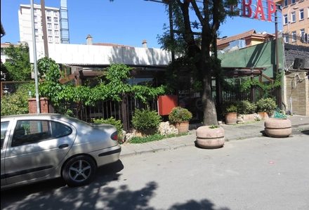 O gecekondu şimdi kebapçı