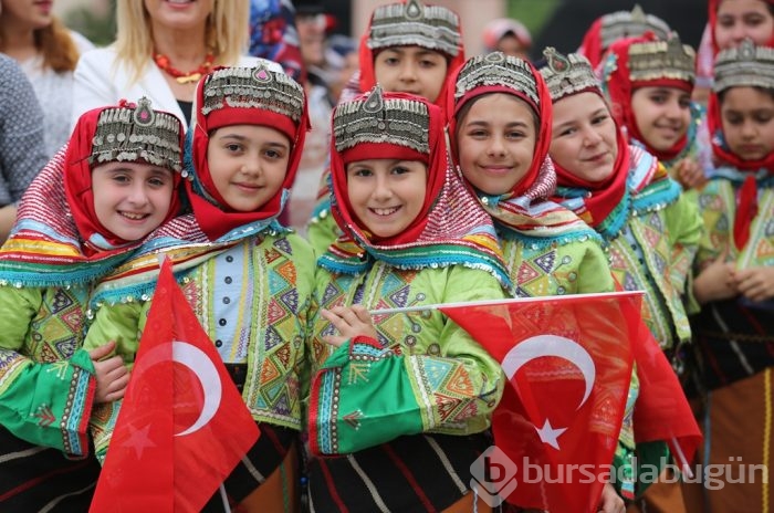 23 Nisan Ulusal Egemenlik ve Çocuk Bayramı Bursa'da kutlandı	