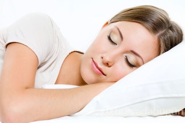 Genç görünmenin sırrı nedir?