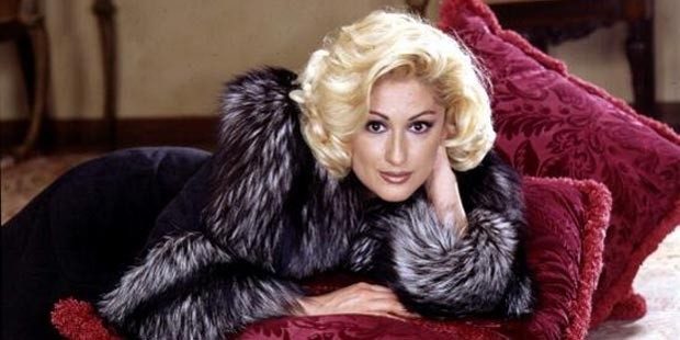 Muazzez Ersoy şoförüne aşık oldu
