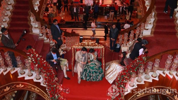 Hint düğünü için Antalya'da otel kapattılar