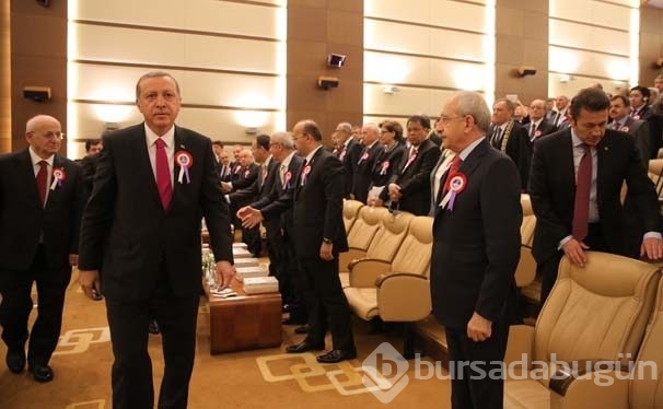 Erdoğan, Kılıçdaroğlu ile tokalaşmadı