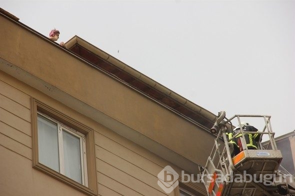 Apartmanda tüp patladı: 1 ölü, 8 yaralı