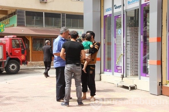 Apartmanda tüp patladı: 1 ölü, 8 yaralı