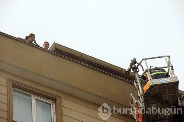 Apartmanda tüp patladı: 1 ölü, 8 yaralı
