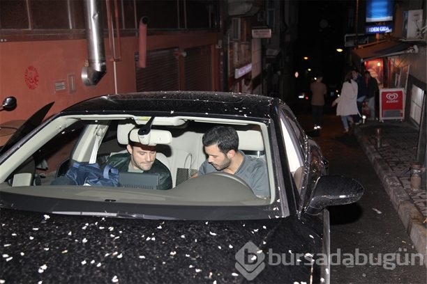 Kiralık Aşk birarada! Onur Büyüktopçu'nun doğum gününü kutladılar!