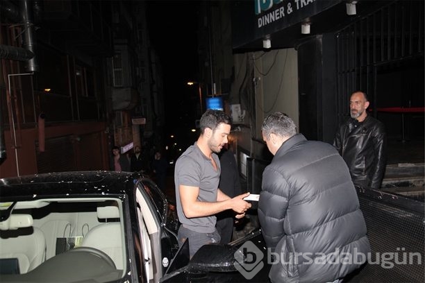 Kiralık Aşk birarada! Onur Büyüktopçu'nun doğum gününü kutladılar!