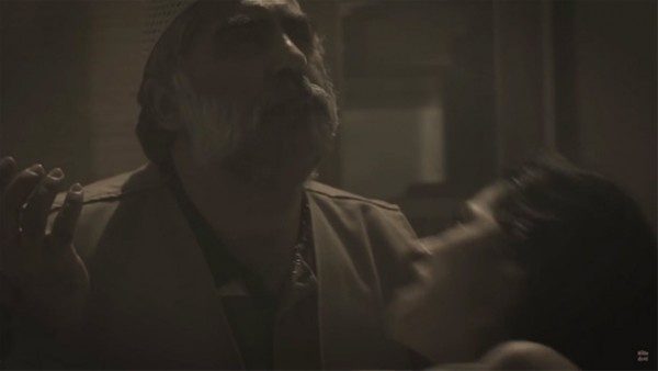 Oyuncuları cin mi çarptı?