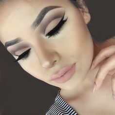 Cut crease makyaj örnekleri