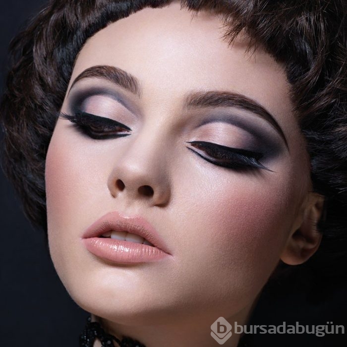 Cut crease makyaj örnekleri