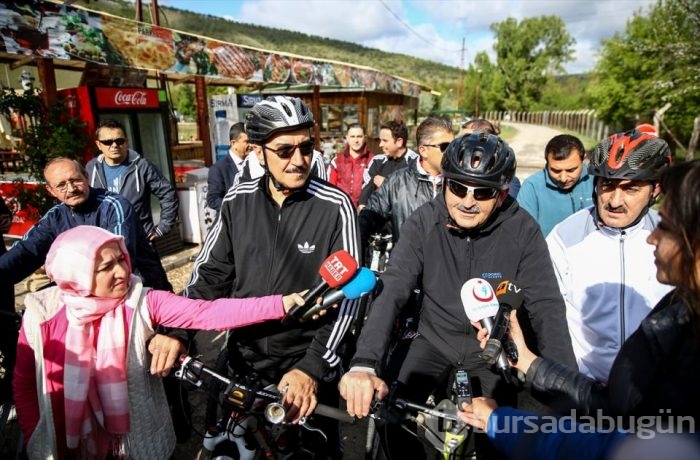 Bakanlar sağlıklı yaşam için pedal çevirdi