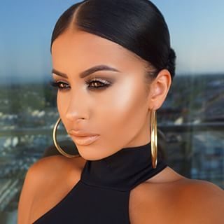 Trend: Strobing makyaj