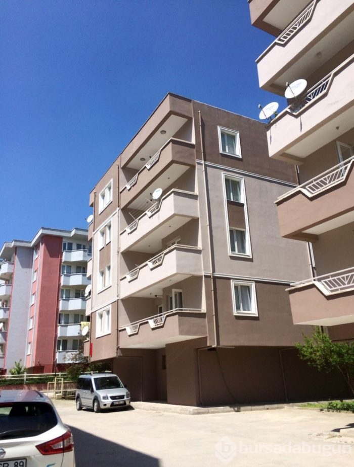 Bursa'da canlı bombanın kaldığı sitenin sakinleri şokta!
