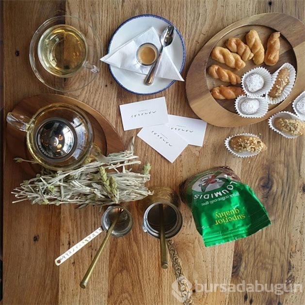 Hangi ülkede çay nasıl içilir ?	
