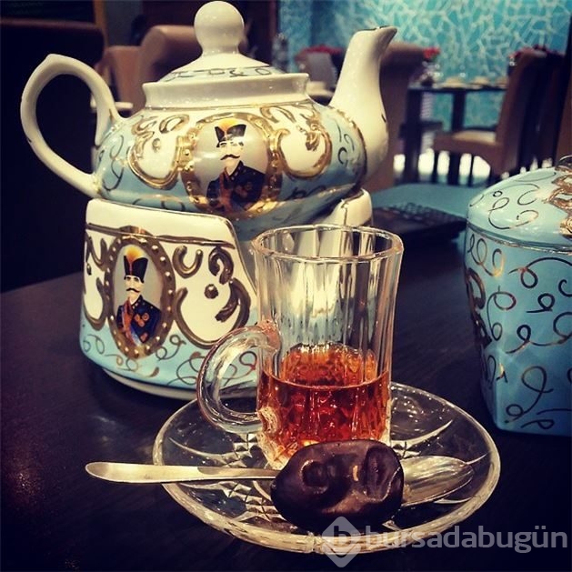 Hangi ülkede çay nasıl içilir ?	
