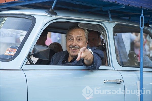 Sıraya giriyorlardı!