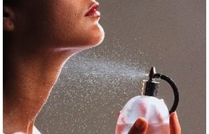 Parfümlerinizi daha kalıcı yapacak 10 yol
