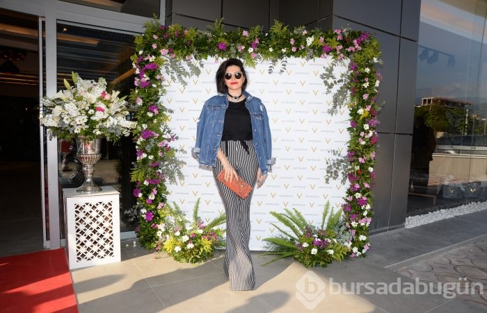 Süpermodel Tülin Şahin ile "Bahara Merhaba"