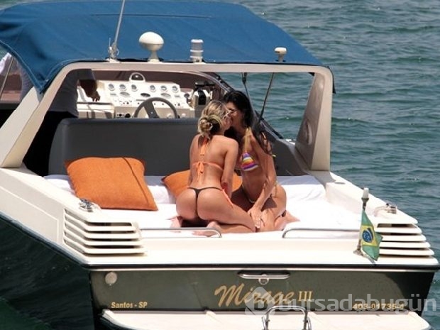 İç çamaşırı ve bikinileri popo şekline göre seçin...